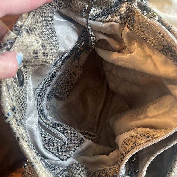 Michael Kors Purse - Picture 5 of 12